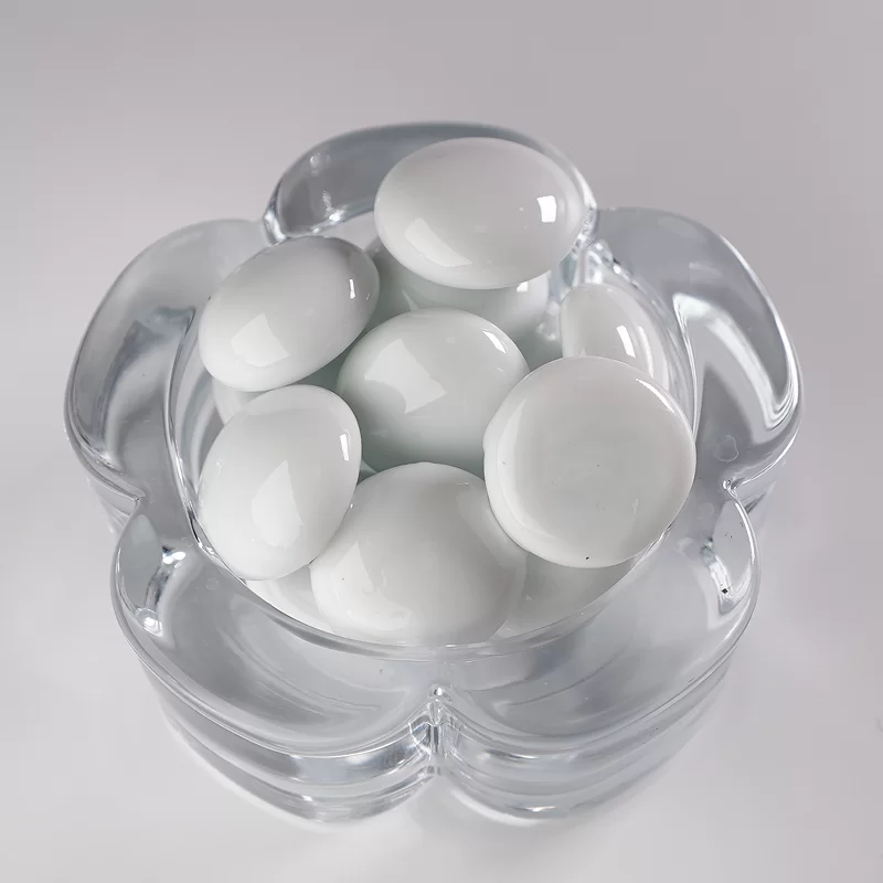 หินแก้วเม็ดมะม่วงหิมพานต์ ลูกปัดแก้วแบนใช้สำหรับตกแต่ง